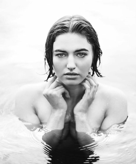 Anna Tauber xxx model archive