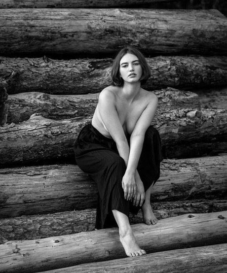 Anna Tauber perfect actress pictures