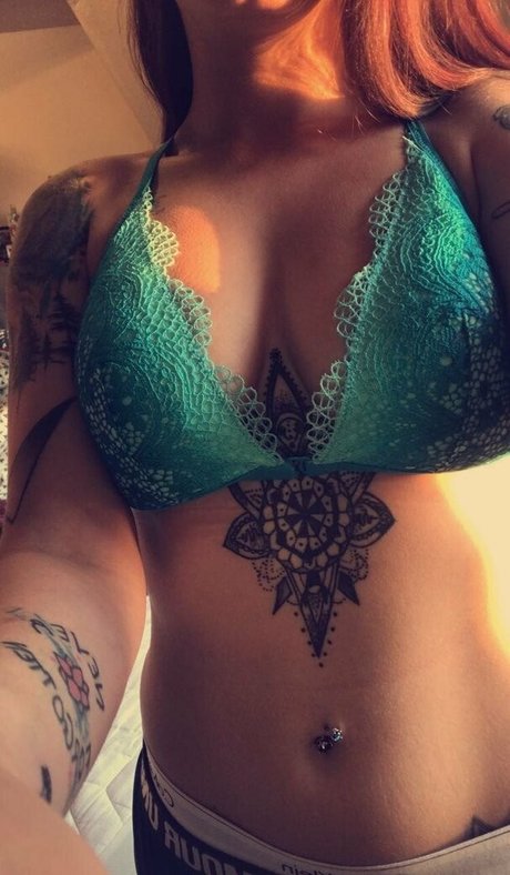 Foreign boring hot pornstar picture