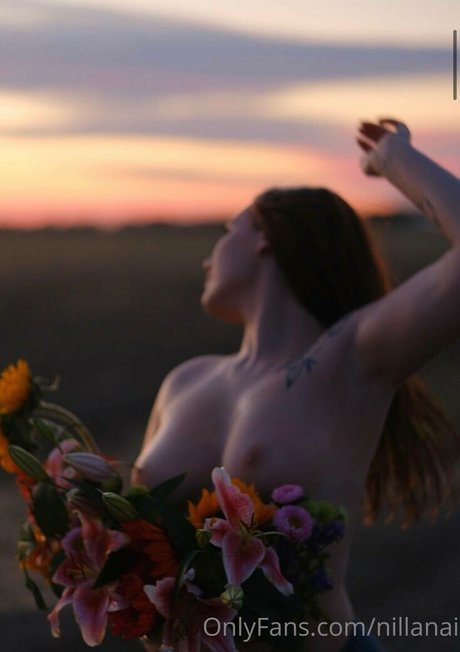 Nillanai nudes model photo