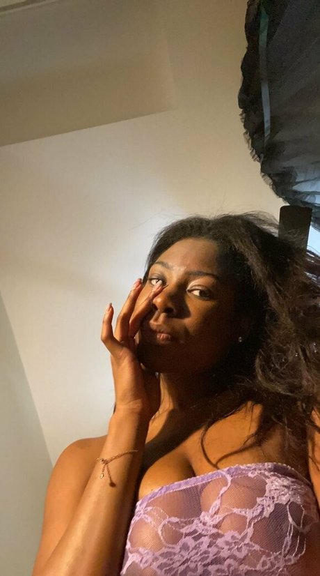 Annah Nicki Smith model top archive