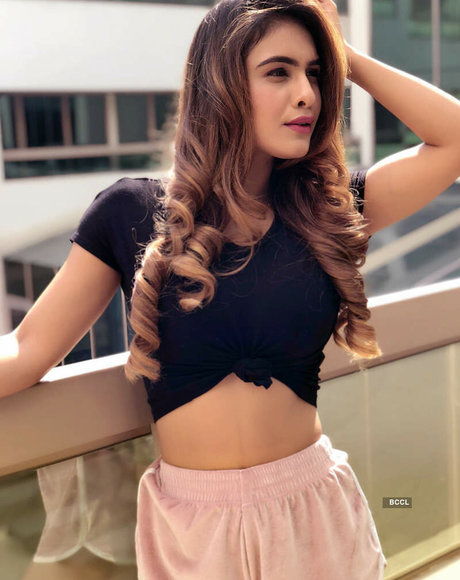 Neha Malik model hd img