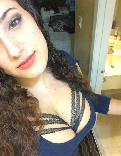 Brooke Wildee hd star pic