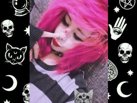 bitterpuke model perfect photos