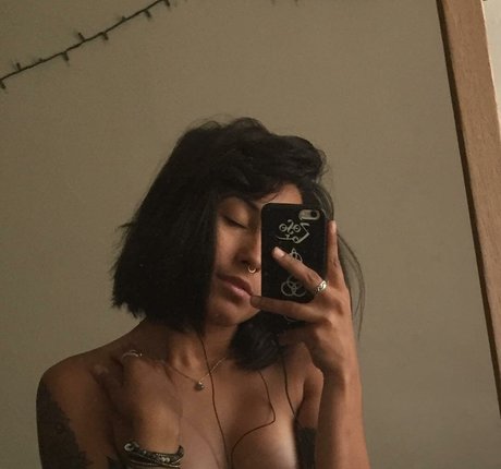 Lenamarisol art model image