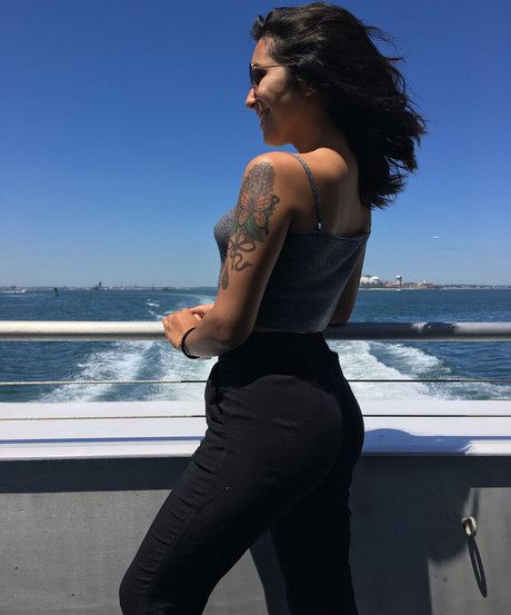 small cock shemale onlyfans sex photo