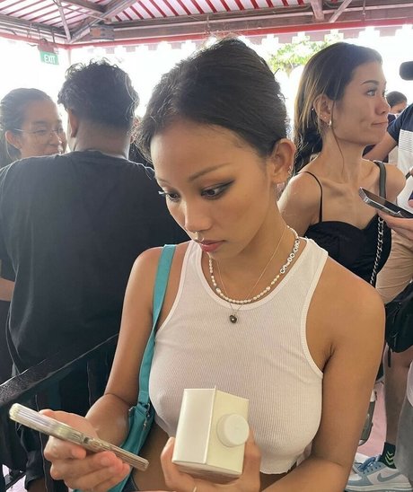 maaa te model naked pics