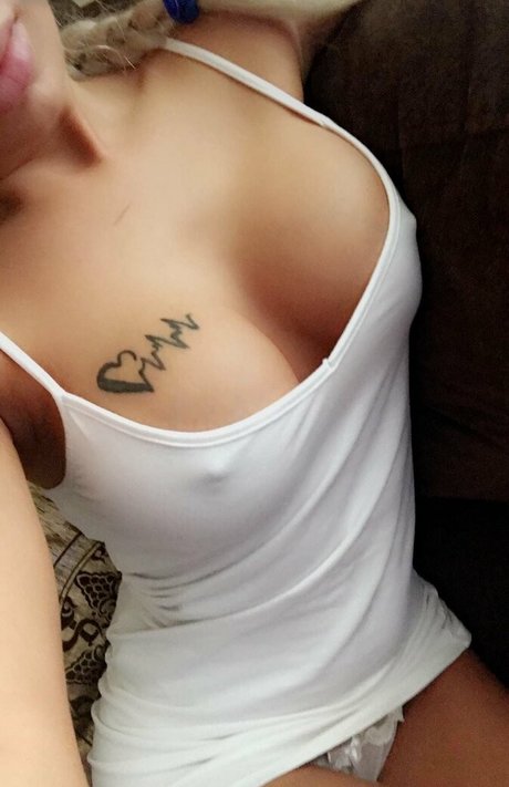 Merve Sanay beautiful model image