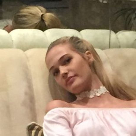 Noel Berry erotic actress pictures