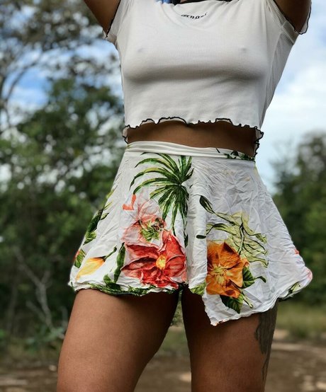 Gabyhotwife top actress img