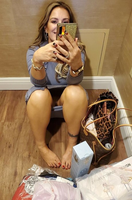 Down With Devina hd pornstar galleries