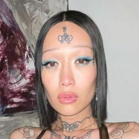 tightcorsetloosemorals perfect pornstar pic