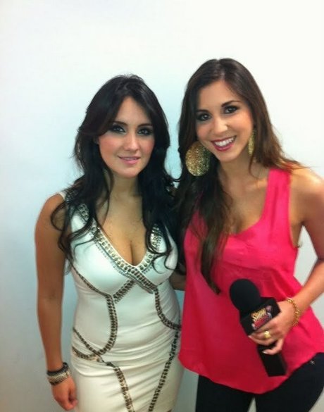 Dulce Maria hd actress pics