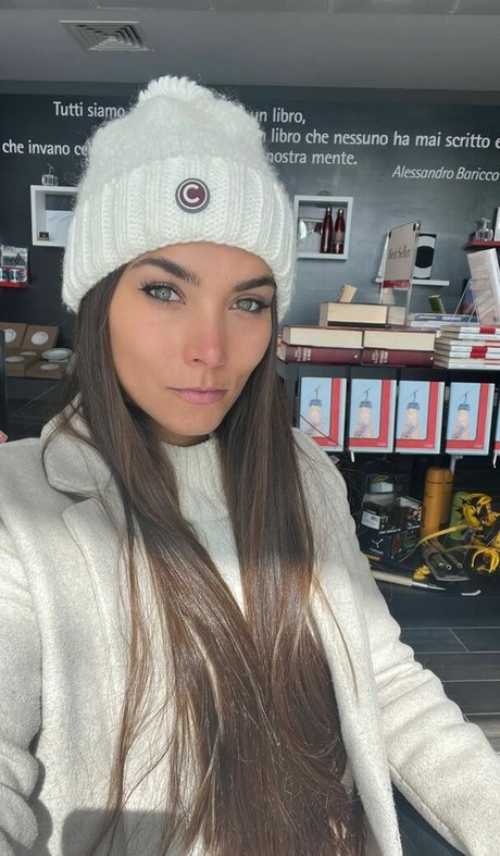 Valentina Grant adult star photos