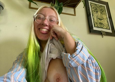 Chloe Cassidy pornographic model picture