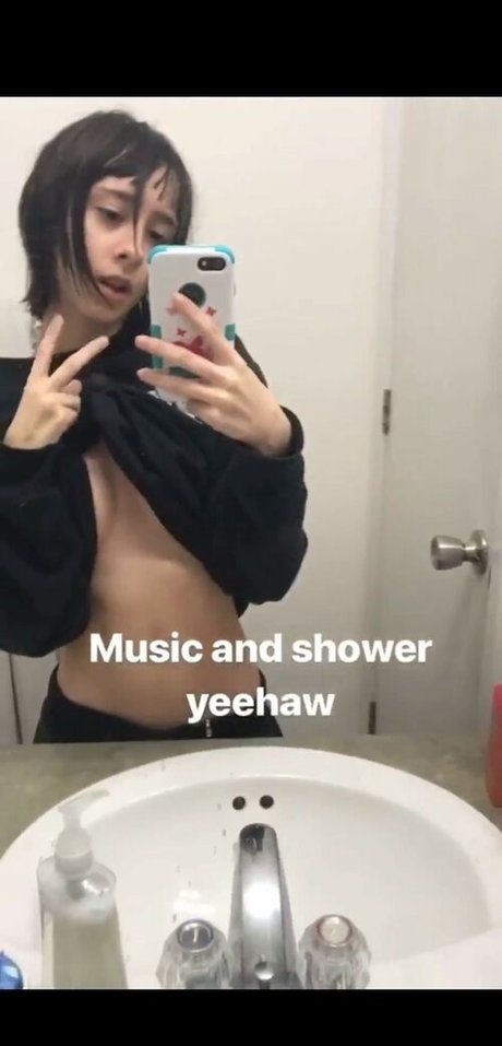 Arryth Layne perfect model images