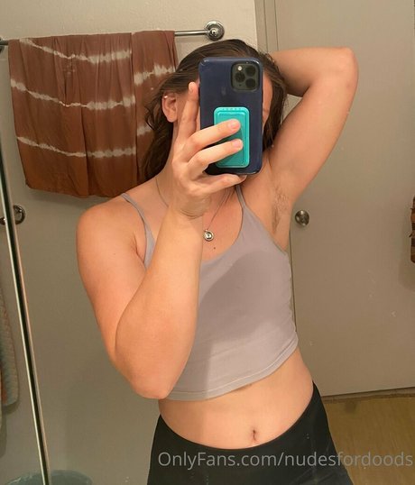 female popular onlyfans free xxx galleries