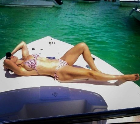 April Anne high quality actress picture