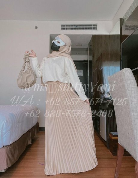 MssluttyVani pornstar beautiful pics