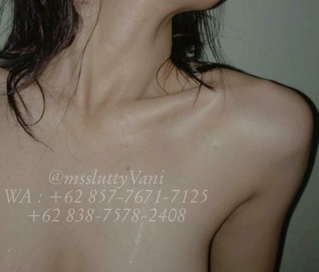 MssluttyVani pornstar exclusive picture