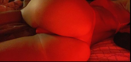 Miranda Henny exclusive model images