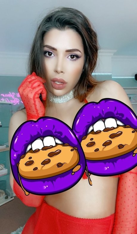 Mizz Ellaa ASMR free pornstar pic