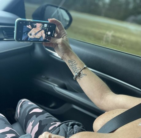 Playful Adventures model exclusive photos