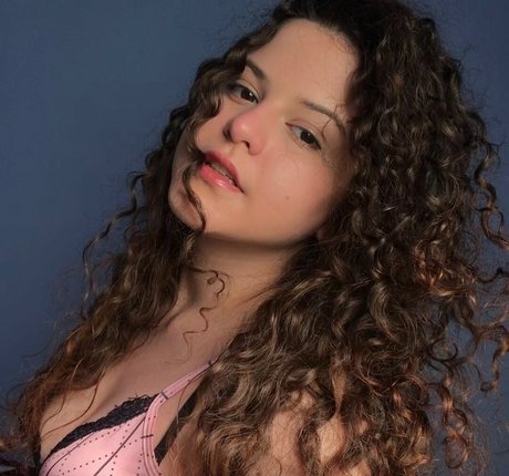 Ana Bluhen nice star img