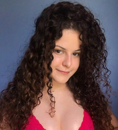 Ana Bluhen star sexy pic