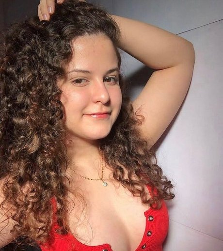 Ana Bluhen best actress image