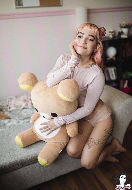 Haruki Muracallme model adult gallery