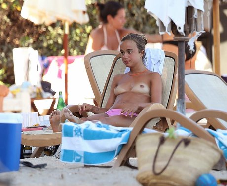 royals star nudes img