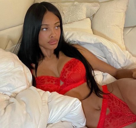 Vinetrria Vinetria model porn gallery