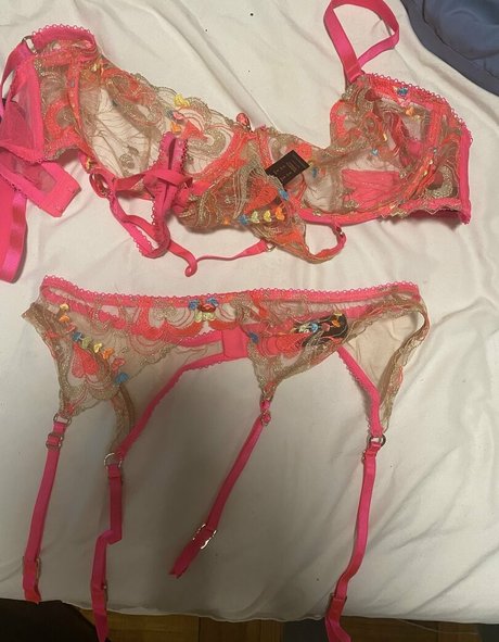 Antonella Shau adult star photos