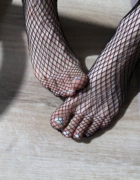 Lexi Poy nude star img