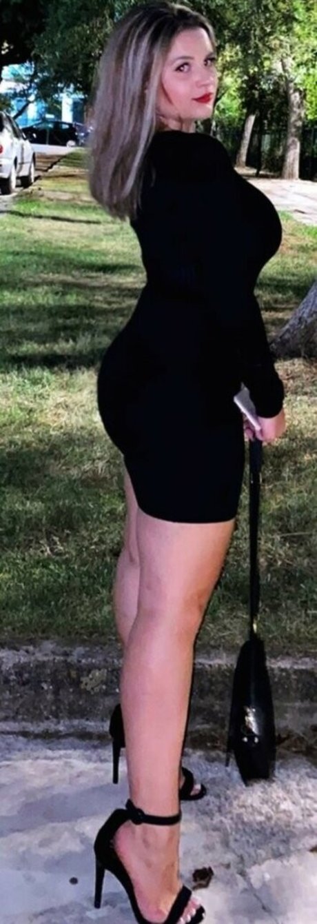 Theodwra Drinia xxx pornstar images