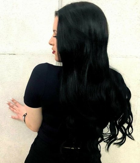 Theodwra Drinia sexy actress gallery