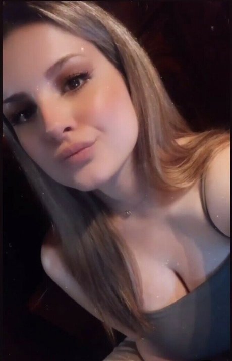 Theodwra Drinia star archive