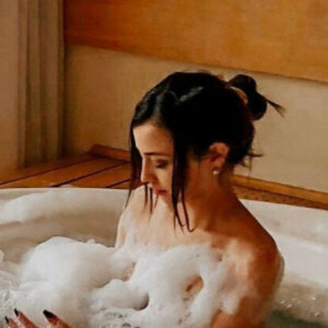 vmariof model porn gallery