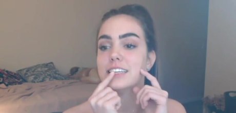 Maggie W model porn picture