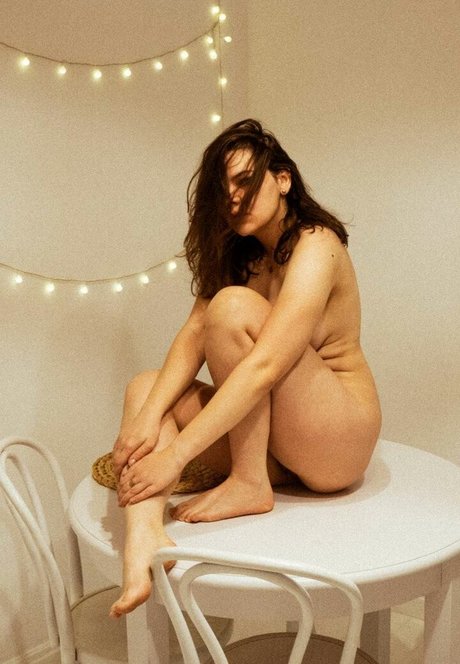 Joanna Wolinska star nice image