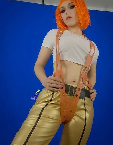 Egilea ASMR xxx model images