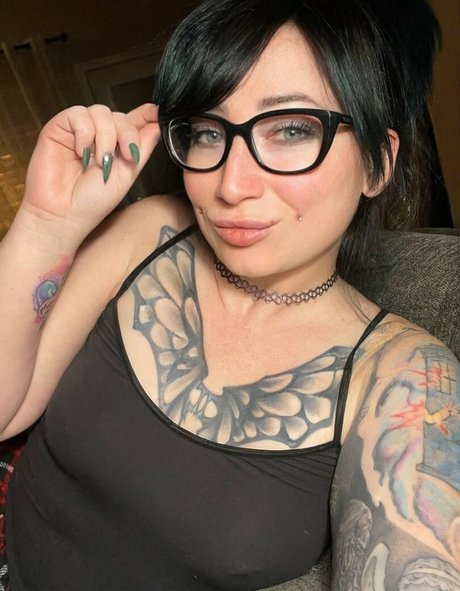 Nova Napora pretty pornstar pic