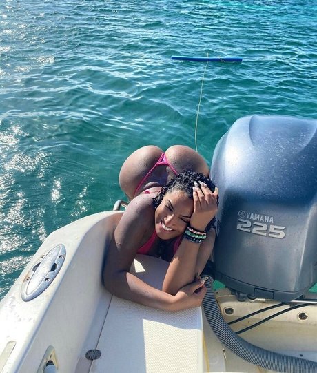 realaimeeo pornstar nudes photos