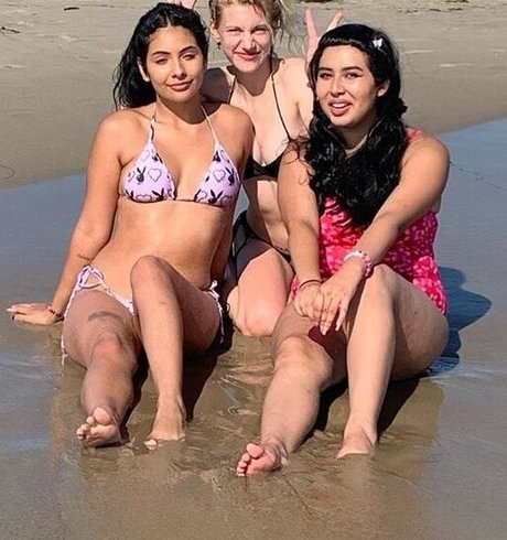 Dogluver007 model sexy pics