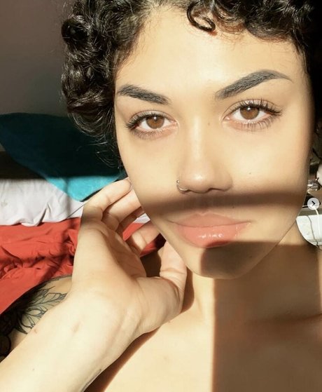 seekingsage hot model archive