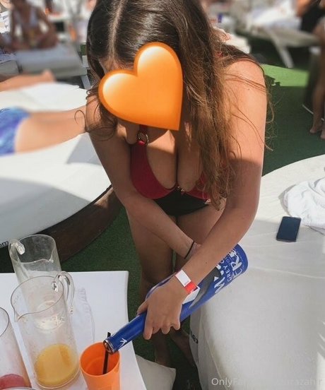 Zara Zahir best actress photo