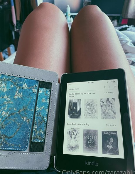 Zara Zahir pornstar exclusive picture