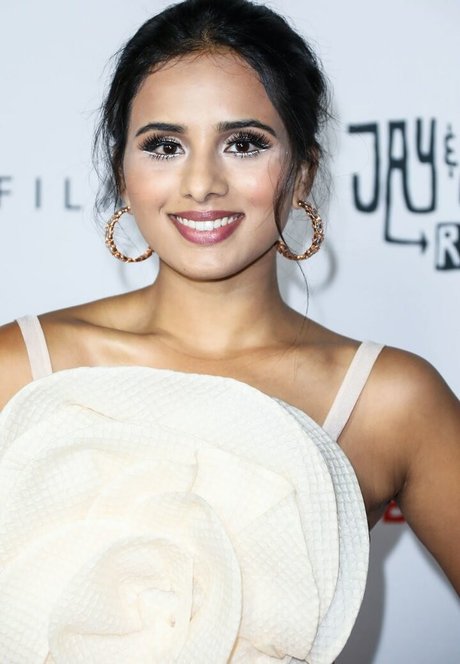 Aparna Brielle sexy star archive