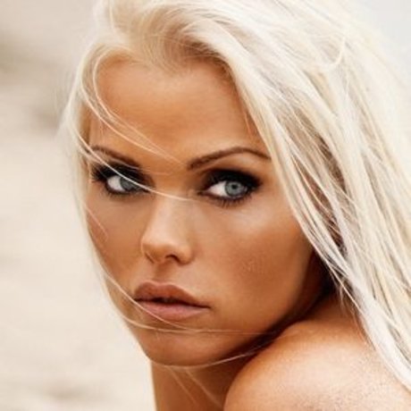 Asdis Ran pornstar free image